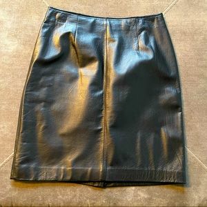 Apostrophe Black Leather Skirt